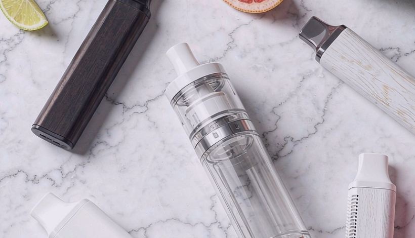 Luxury Full Vape Accessory Bundle packaging detail