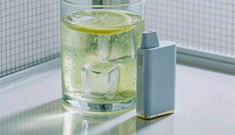 Luxury Full Vape Accessory Bundle packaging detail
