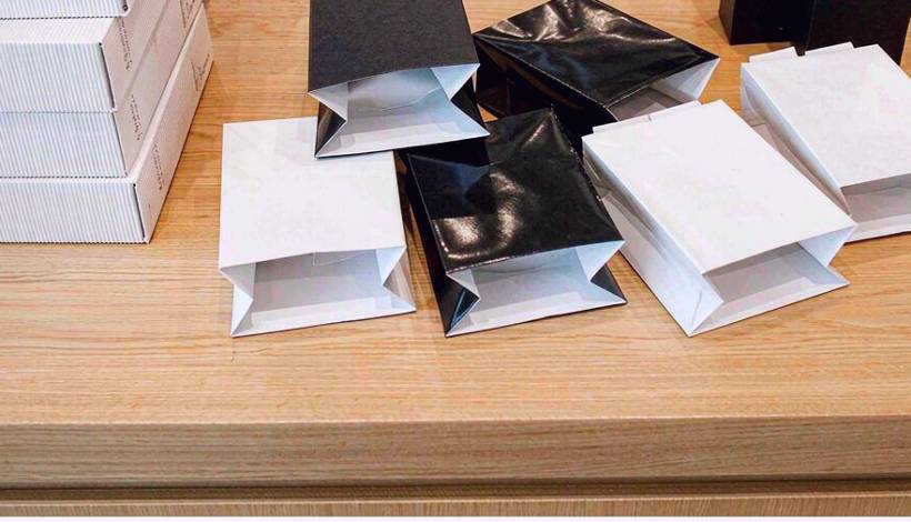 Luxury Full Vape Accessory Bundle packaging detail