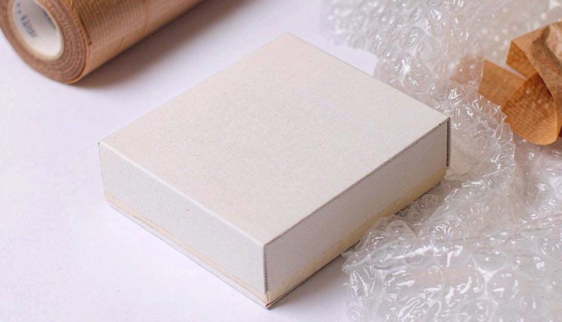 Luxury Full Vape Accessory Bundle packaging detail