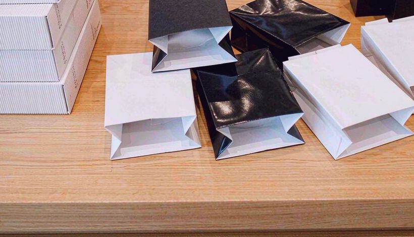 Luxury Full Vape Accessory Bundle packaging detail