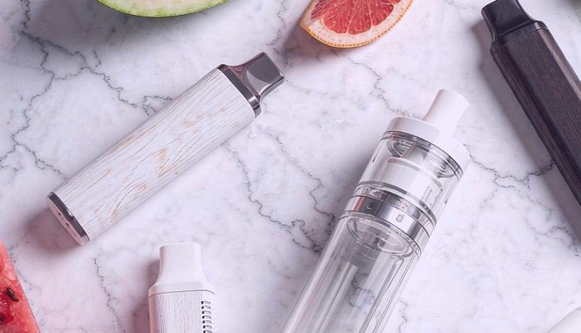 Luxury Full Vape Accessory Bundle packaging detail