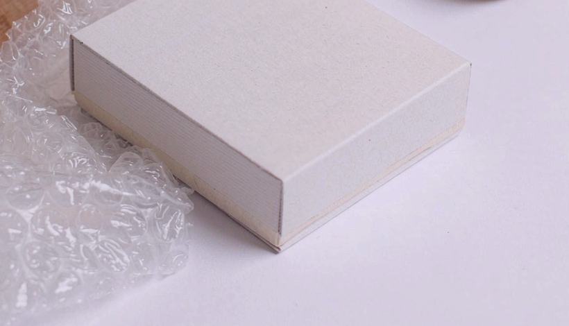 Luxury Full Vape Accessory Bundle packaging detail
