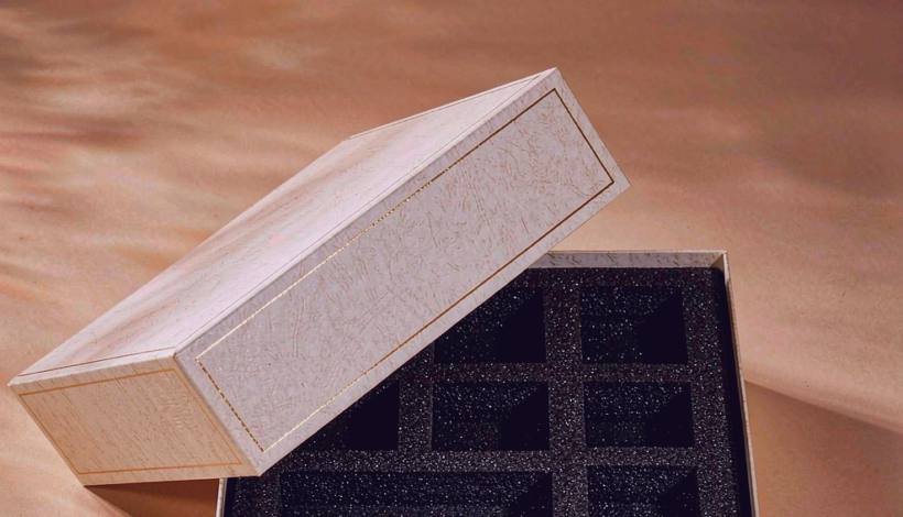 Luxury Full Vape Accessory Bundle packaging detail