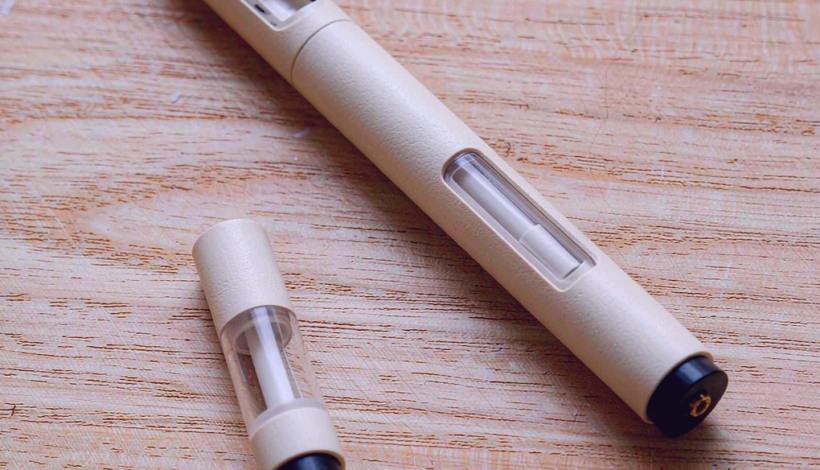 Luxury Full Vape Accessory Bundle packaging detail