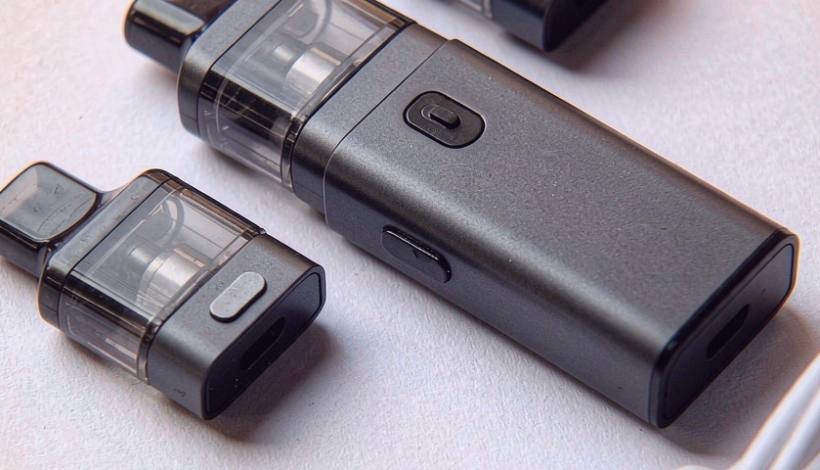 Luxury Full Vape Accessory Bundle packaging detail