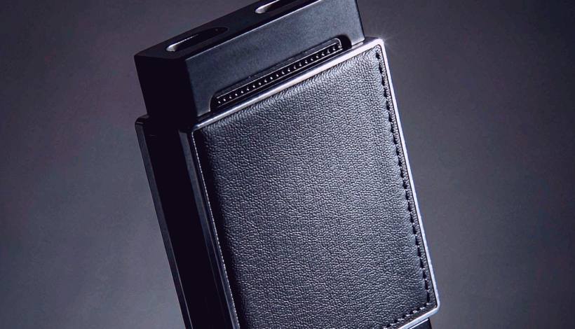 Luxury Full Vape Accessory Bundle packaging detail