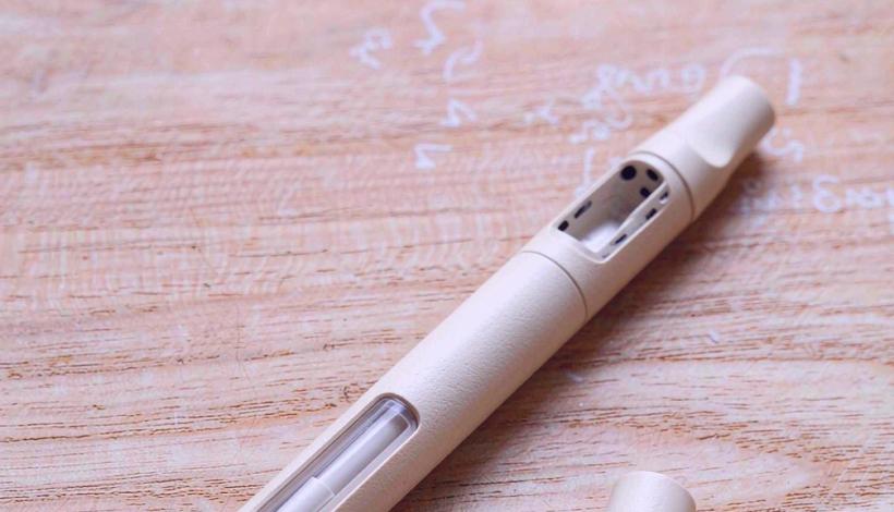 Luxury Full Vape Accessory Bundle packaging detail
