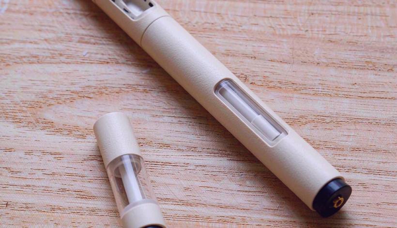 Luxury Full Vape Accessory Bundle packaging detail