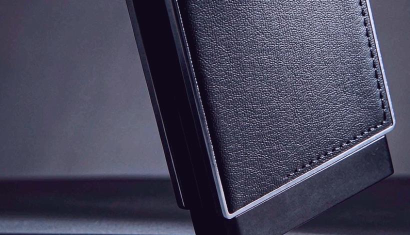 Luxury Full Vape Accessory Bundle packaging detail