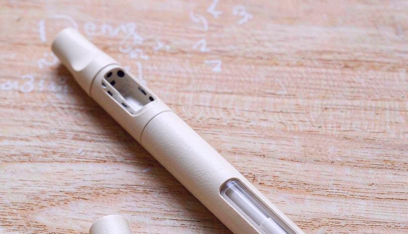 Luxury Full Vape Accessory Bundle packaging detail