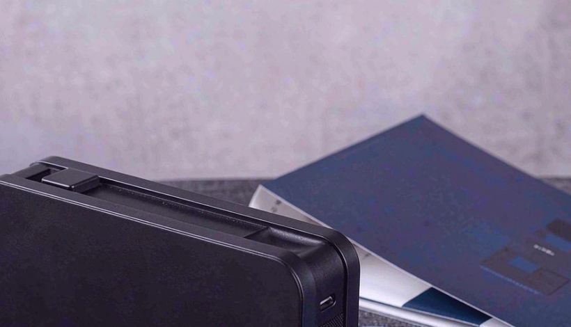 Luxury Full Vape Accessory Bundle packaging detail