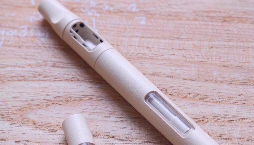 Luxury Full Vape Accessory Bundle packaging detail