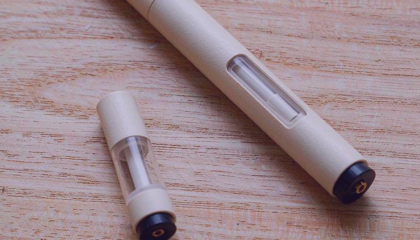Luxury Full Vape Accessory Bundle packaging detail